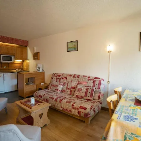 Pour 4 Pers Avec Balcon Exposé Sud, Parking Couvert, Wifi, Proche Télésiège Et Navettes - Fr-1-676-16 *